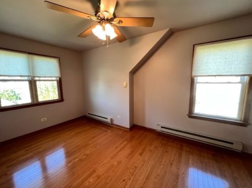 9308 Trumbull Ave, Chicago IL 60655-3326 exterior