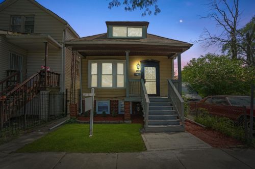 1235 71st Pl, Chicago, IL 60619-1305