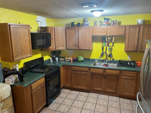 2628 47 Dr, Phoenix AZ 85031-2004 exterior