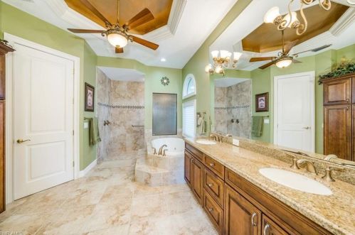 567 Eagle Creek Dr, Naples, FL 34113-8027