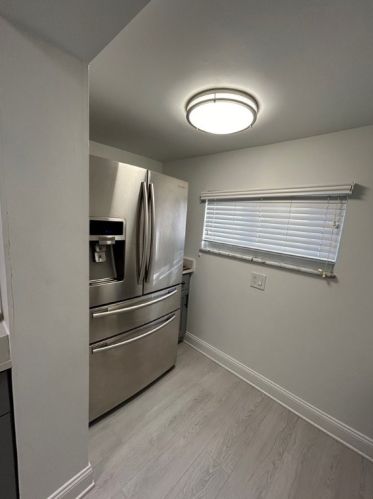 1228 Bellaire Pl, Pittsburgh PA  15226-1828 exterior