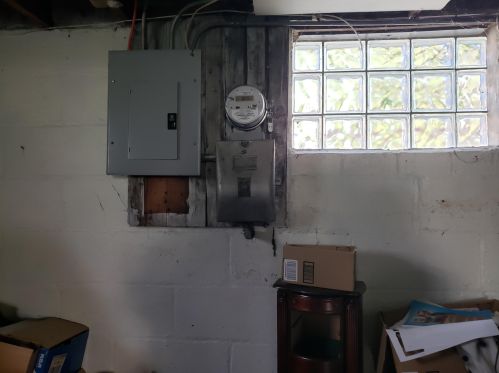 5120 Wright St, Milwaukee, WI 53210-2852