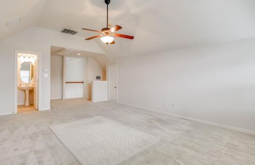 4042 Guadalupe Ln, Frisco TX 75034-8482 exterior