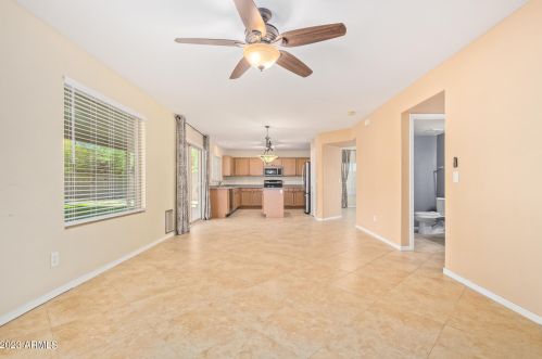 22820 20th Pl, Phoenix AZ  85024-7533 exterior