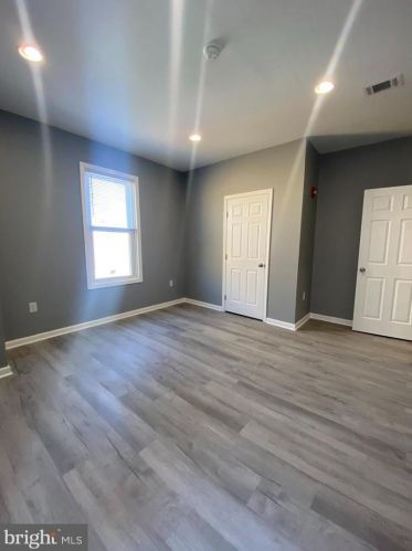 22 51st St, Philadelphia PA 19139-2725 exterior