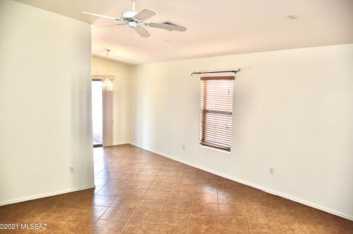 7449 Fair Meadows Loop, Tucson AZ 85756-6151 exterior