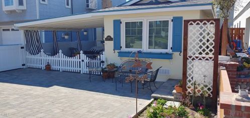 3945 Sunset Ln, Oxnard, CA 93035-3948