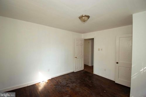 307 Elkinton Ave, Chester PA 19013-5027 exterior