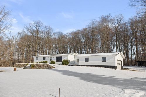 14200 160th Ave, Big Rapids MI  49307-9542 exterior