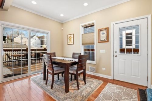 3232 Belle Plaine Ave, Chicago IL 60618-2338 exterior