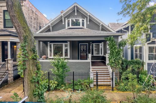 4708 Campbell Ave, Chicago, IL 60625-2906