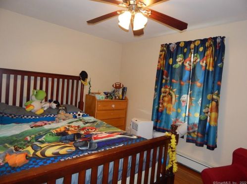 436 Babcock Hl Rd, Exeter CT 06249-1301 exterior