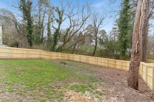 2074 Arlington Cir, Atlanta GA 30318-6380 exterior