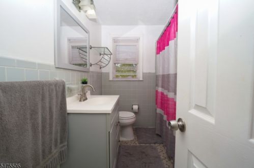 1245 Baker St, Industrial Hillside NJ 07205-2627 exterior