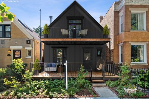 2722 Richmond St, Chicago, IL 60647-1712