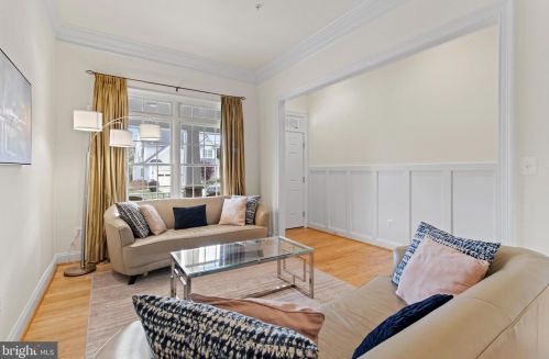 5919 Anniston Rd, Bethesda, MD 20817-3420