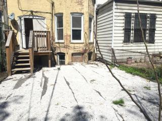 542 Parkside Ave, Brooklyn NY  11226-1510 exterior