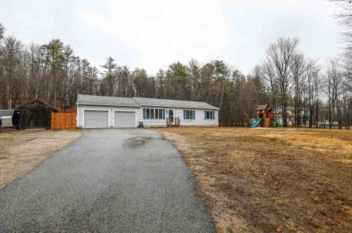 63 Chichester Rd, Concord NH 03307-0706 exterior