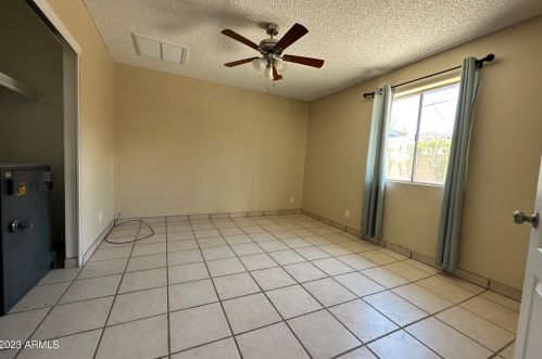 8640 16 Pl, Phoenix AZ 85040-2441 exterior