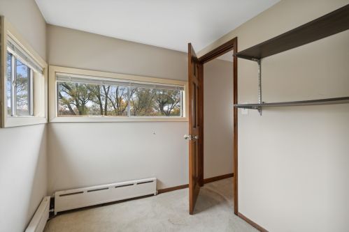 9022 Rockwell Ave, Chicago IL 60805-1314 exterior