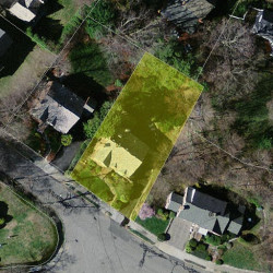 95 Stuart Rd, Newton MA 02459-1211 aerial view