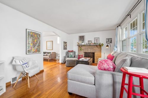 1336 Pocono St, Pittsburgh PA  15218-1114 exterior