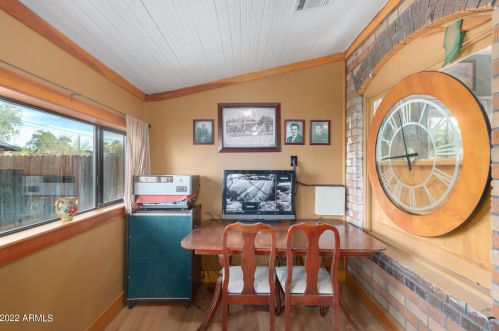 2317 Edgemere St, Phoenix AZ 85006-1708 exterior