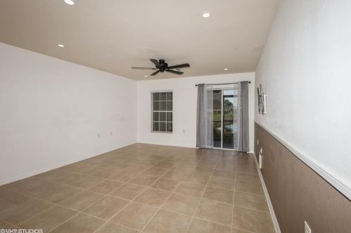 9093 Gervais Cir, Naples, FL 34120-4790