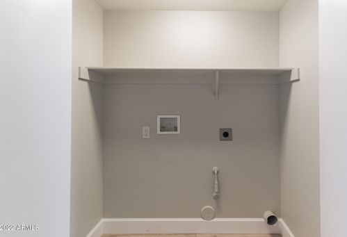 26249 Brentwood Dr, Chandler AZ 85248-6702 exterior