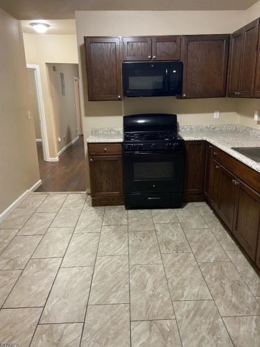 54 3rd St, Newark NJ  07107-3143 exterior