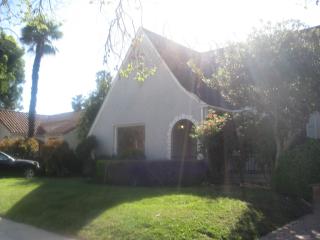 335 Mansfield Ave, Los Angeles CA  90036-3058 exterior