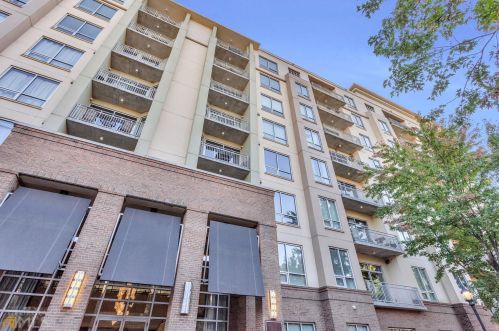 711 Cosmopolitan Dr, Atlanta GA  30324-3600 exterior