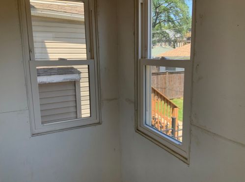 167 Long Ave, Chicago IL 60638-1816 exterior