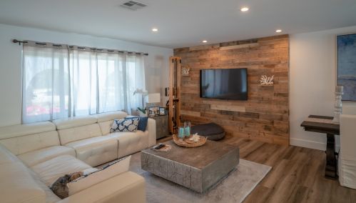 201 4th Ave, Boca Raton FL  33432-4041 exterior