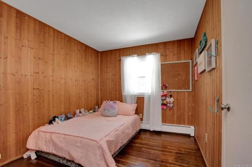 68 Stuart Dr, Poughkeepsie NY 12603-4714 exterior