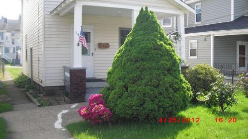 1412 4th Ave, Moon Twp PA  15108-1622 exterior