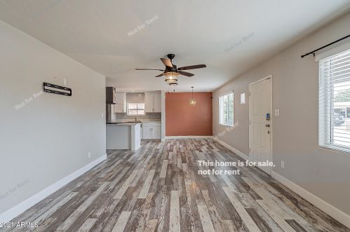 1826 43rd St, Phoenix AZ 85050-8770 exterior