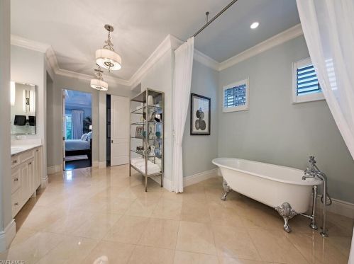 1460 Anhinga Pt, Naples FL 34105-2790 exterior