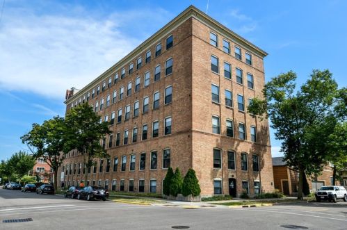 123 Blount St, Madison WI 53703-4609 exterior