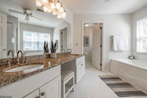 1601 Northcrest Ter, Whippany NJ exterior