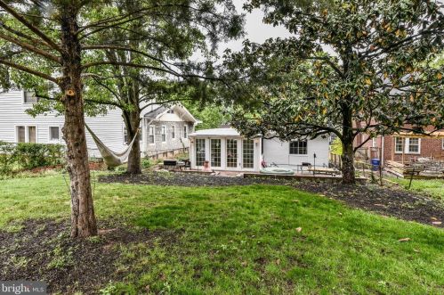 2013 Franklin St, Washington DC  20018-2545 exterior