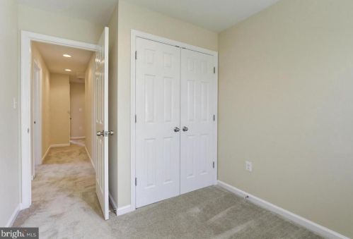 726 50th St, Washington DC  20019-4813 exterior