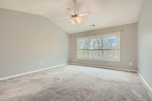 5006 Bright Hampton Dr, Atlanta GA 30339-1956 exterior