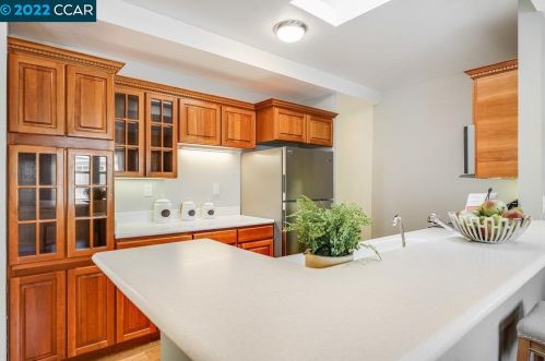 2 Clark Ct, Concord CA exterior