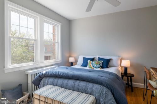 5 Maple St, Alexandria VA 22301-2603 exterior