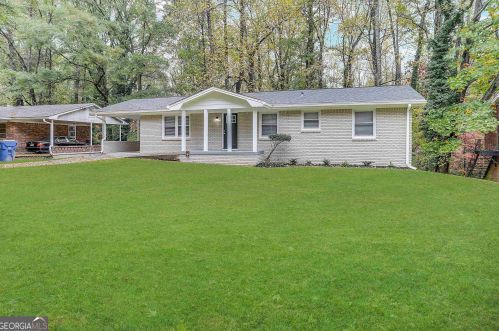 3361 Glenview Cir, Atlanta GA  30331-2407 exterior