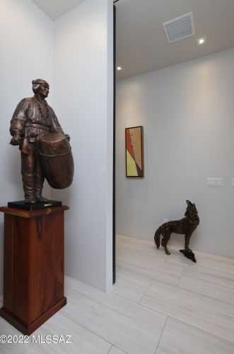 4911 Mission Hill Dr, Tucson AZ  85718-2607 exterior