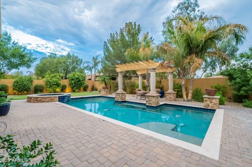 4452 Sagittarius Pl, Chandler AZ 85249-3751 exterior