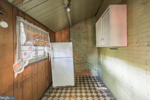 1665 56th St, Philadelphia PA  19143-5305 exterior