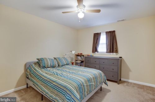 1820 Holland Clf Rd, Huntingtown MD 20639-8811 exterior